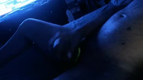 Snapshot of ezeddie2015 chatting on 01.01.25 ezeddie2015 online show from 01.01.25