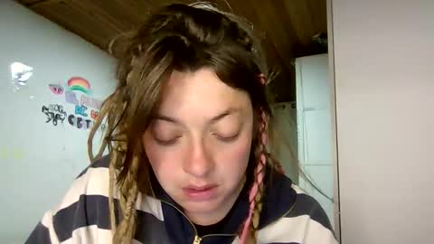 Snapshot of ezlngirl chatting on 02.03.26 Aimee online show from 02.03.26