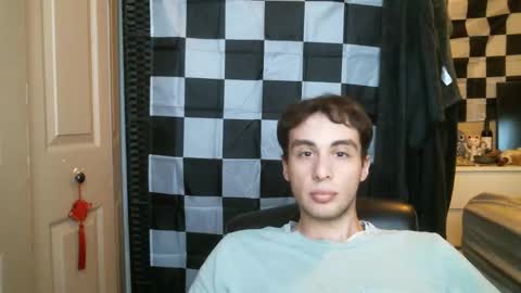 Ezra Naamah online show from 01.24.25