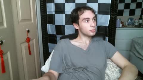 Ezra Naamah online show from 02.10.25