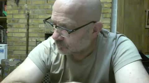 Snapshot of f1zzeek chatting on 01.31.26 f1zzeek online show from 01.31.26