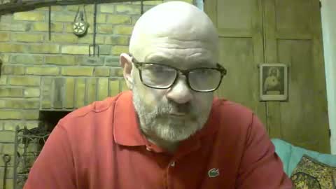 Snapshot of f1zzeek chatting on 02.10.26 f1zzeek online show from 02.10.26