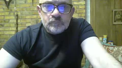 Snapshot of f1zzeek chatting on 02.11.26 f1zzeek online show from 02.11.26