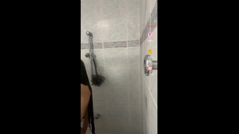 Snapshot of f3ckdolllucy chatting on 04.01.26 f3ckdolllucy online show from 04.01.26