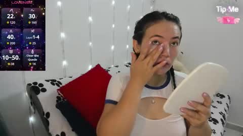 Snapshot of faberdubois1 chatting on 12.16.25 camila online show from 12.16.25