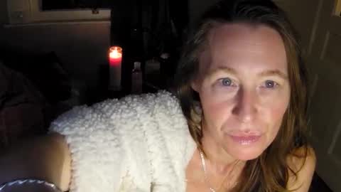 FabOmobono online show from 12.17.24