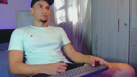 Snapshot of fabi_calde chatting on 11.08.25 fabi online show from 11.08.25