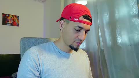 Snapshot of fabi_calde chatting on 11.14.25 fabi online show from 11.14.25