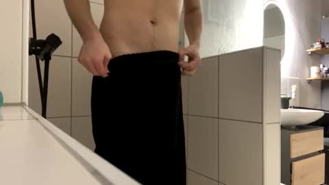 Call me bitch online show from 12.07.24