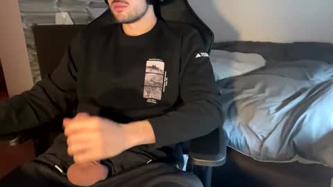 Call me bitch online show from 01.20.25