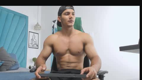 Snapshot of fabiorissi chatting on 10.25.25 FABIO online show from 10.25.25