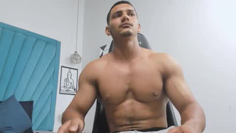 Snapshot of fabiorissi chatting on 11.12.25 FABIO online show from 11.12.25