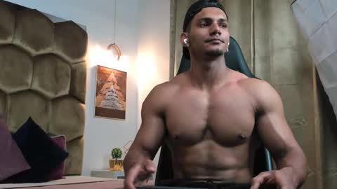 Snapshot of fabiorissi chatting on 11.28.25 FABIO online show from 11.28.25