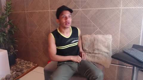 Snapshot of fabis_beaumont chatting on 03.31.26 Fabis online show from 03.31.26