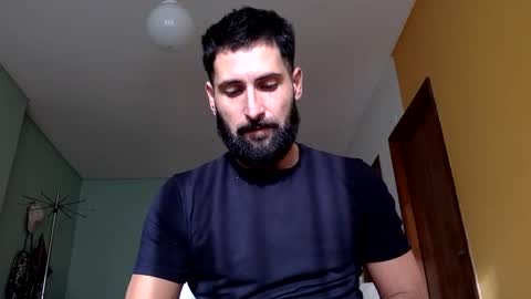 Snapshot of fabrizzio02 chatting on 05.19.26 Fabrizzio online show from 05.19.26