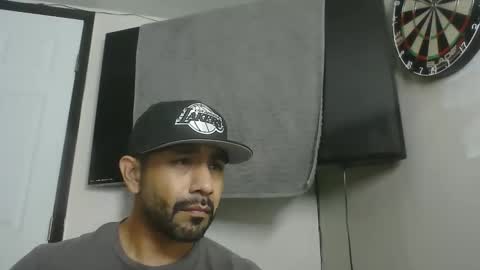 Mark online show from 11.11.25