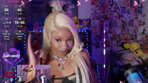 Fae and Cheta online show from 03.27.26