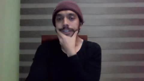 Snapshot of failthetest22 chatting on 12.01.25 failthetest22 online show from 12.01.25