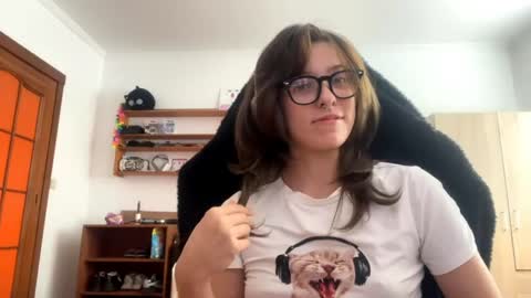 Loly online show from 04.12.26