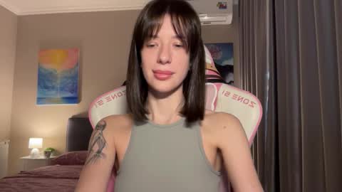 Bloom  online show from 10.02.25