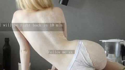 Snapshot of fairy_casey chatting on 03.08.25 fairy_casey online show from 03.08.25