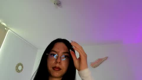 Natalye online show from 04.21.26