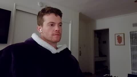 Travis online show from 03.09.25