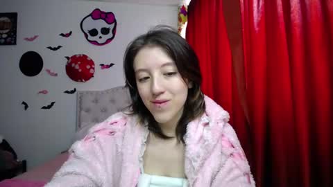 Snapshot of fairyblair chatting on 07.14.26 FairyBlair online show from 07.14.26