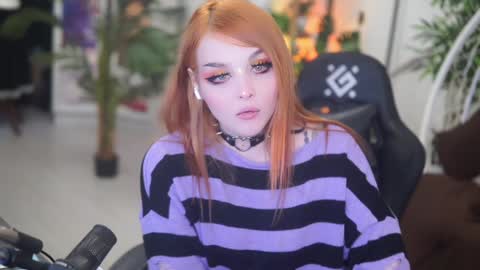 Snapshot of faith_chan chatting on 01.11.25 faith_chan online show from 01.11.25