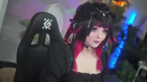 Snapshot of faith_chan chatting on 09.15.25 faith_chan online show from 09.15.25