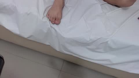 Snapshot of faith_hill chatting on 12.26.24 Faith online show from 12.26.24