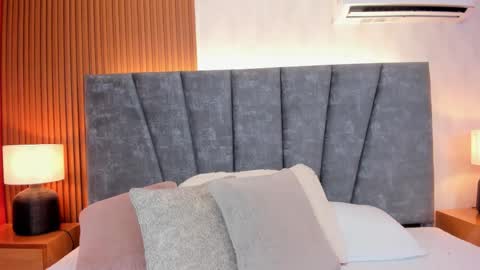  Leila.... online show from 03.12.26