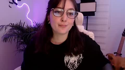 Snapshot of fallenag__ chatting on 04.26.26 OF fallenag 1 online show from 04.26.26