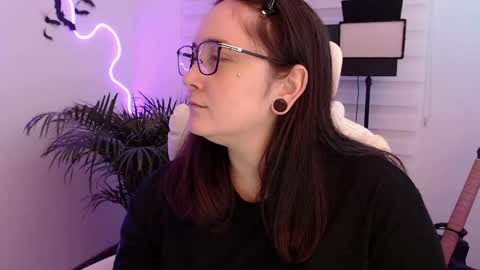 Snapshot of fallenag__ chatting on 05.07.26 OF fallenag 1 online show from 05.07.26
