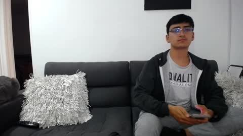 FallGays online show from 01.04.25