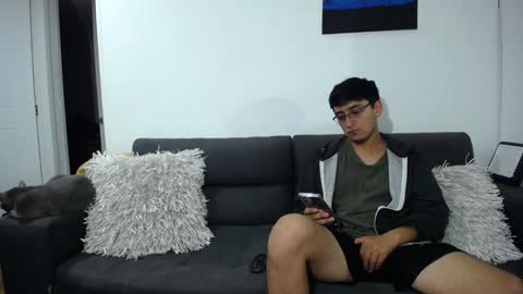 FallGays online show from 01.19.25