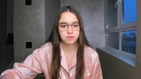 fancy bunny online show from 03.12.25