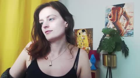 Snapshot of fancynadine chatting on 12.09.24 Nadine online show from 12.09.24