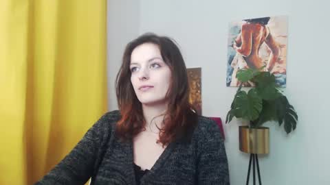 Snapshot of fancynadine chatting on 01.07.25 Nadine online show from 01.07.25