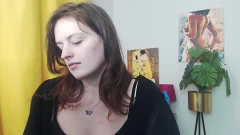 Snapshot of fancynadine chatting on 01.15.25 Nadine online show from 01.15.25