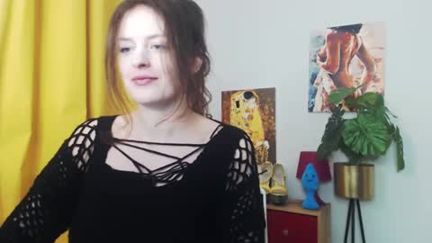 Snapshot of fancynadine chatting on 01.18.25 Nadine online show from 01.18.25