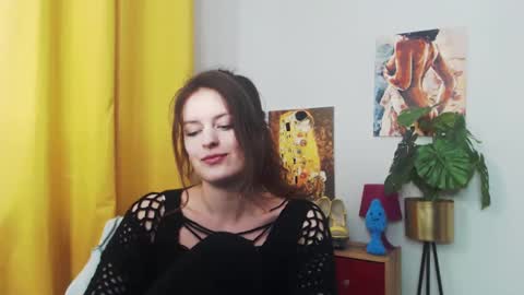 Snapshot of fancynadine chatting on 01.18.25 Nadine online show from 01.18.25