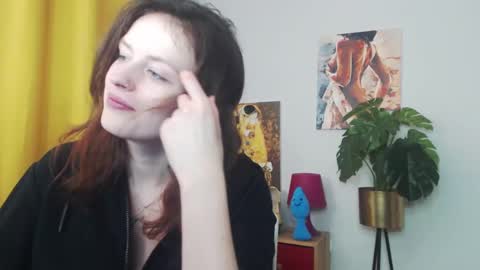 Snapshot of fancynadine chatting on 01.22.25 Nadine online show from 01.22.25