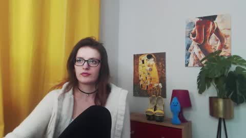 Snapshot of fancynadine chatting on 01.24.25 Nadine online show from 01.24.25