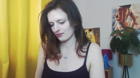 Snapshot of fancynadine chatting on 02.10.25 Nadine online show from 02.10.25