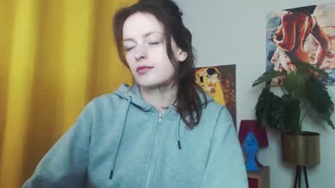 Snapshot of fancynadine chatting on 02.13.25 Nadine online show from 02.13.25