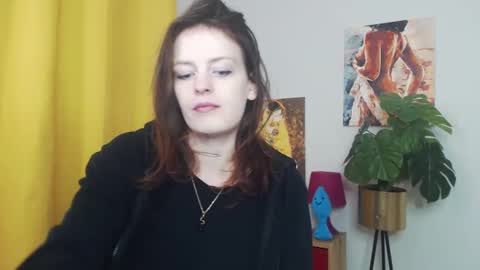 Snapshot of fancynadine chatting on 02.14.25 Nadine online show from 02.14.25