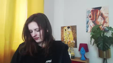 Snapshot of fancynadine chatting on 02.24.25 Nadine online show from 02.24.25