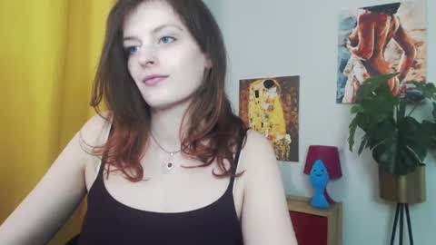 Snapshot of fancynadine chatting on 02.26.25 Nadine online show from 02.26.25