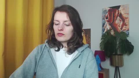 Snapshot of fancynadine chatting on 10.01.25 Nadine online show from 10.01.25